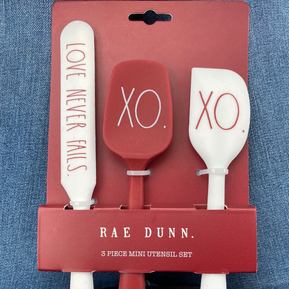 Rae Dunn Mini utensil set